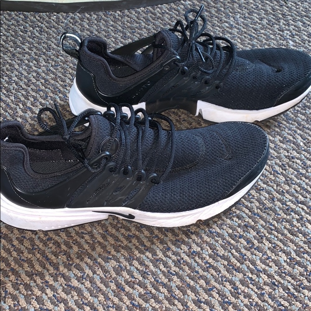 Nike shoes